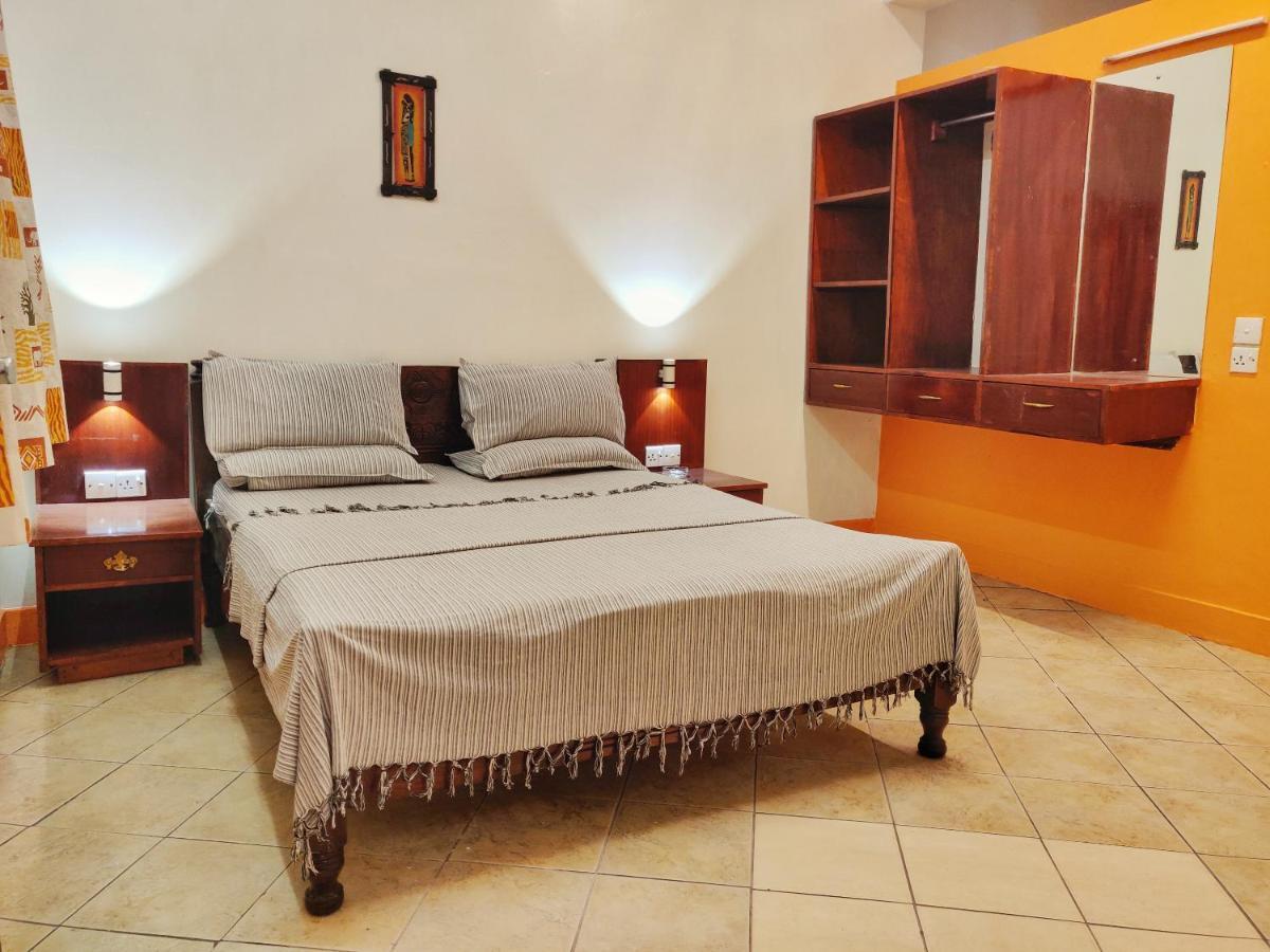 Marigold Guest House Mombasa Exterior photo